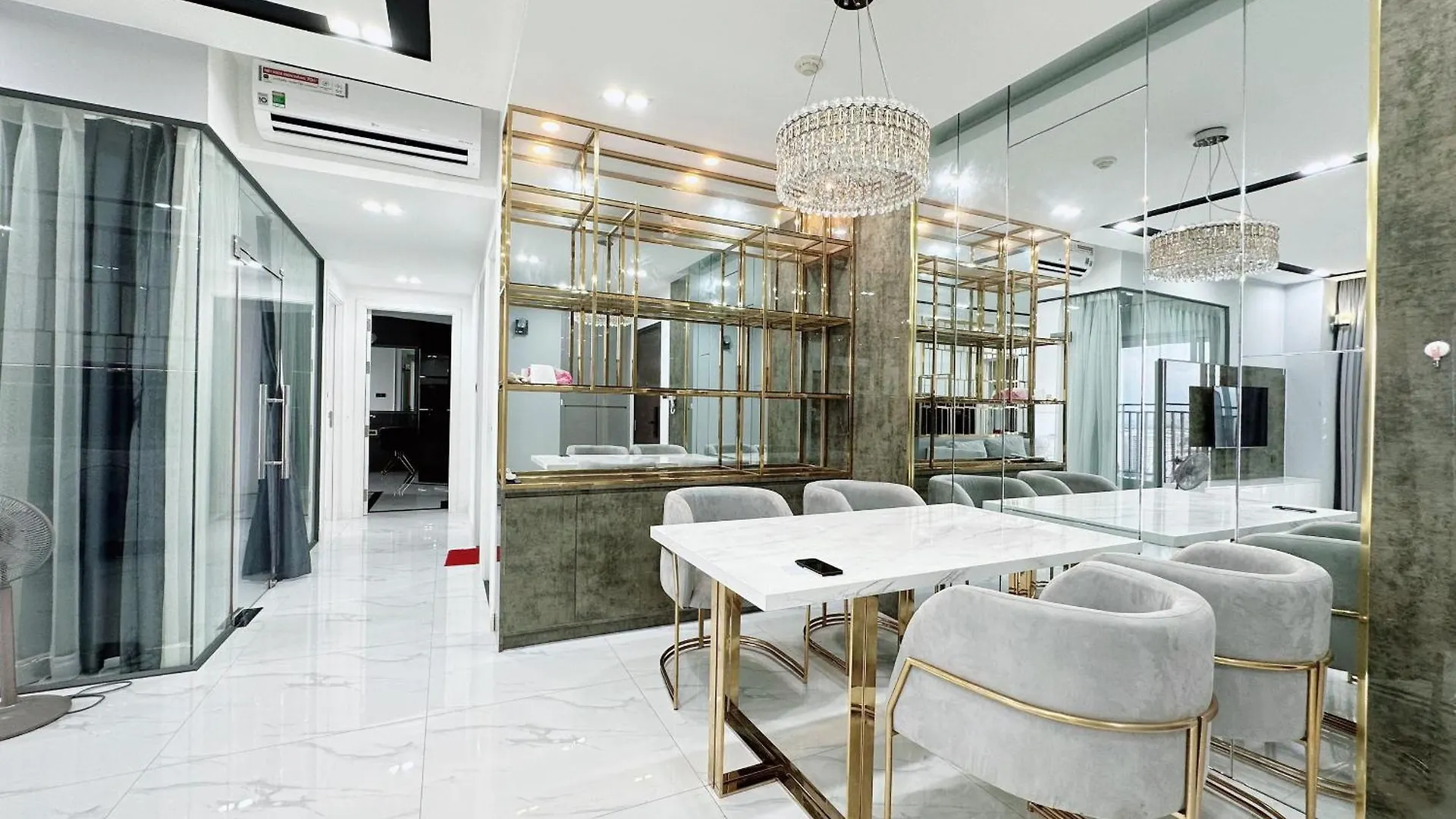 Sunrise City Apartment - Dau Dau Homes Ho Chi Minh City 0*,  Vietnam